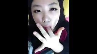 আনন্দদায়ক নগ্ন মেয় ...