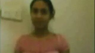 লোভনীয় কুত্তা তার ব ...
