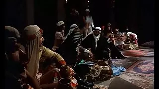 শয়তান স্বর্ণকেশী ওয ...
