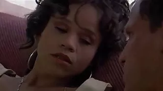 স্পোর্টি চিক রাচেল র ...